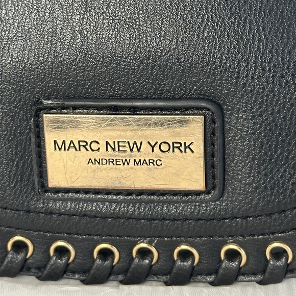 Marc New York Black Crossbody Bag - Picture 4 of 8